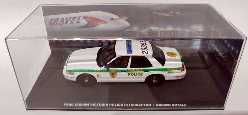 **PRE-LOVED**007 James Bond Collection** 1/43 (UH) Ford Crown Victoria Police Casino Royale
