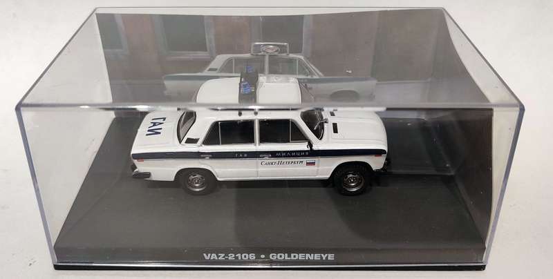 **PRE-LOVED**007 James Bond Collection** 1/43 (UH) VAZ-2106 Goldeneye