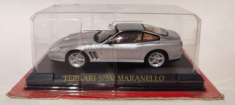 **NEW/Sealed** 1/43 Altaya/Hachette Ferrari 575 Maranello Silver