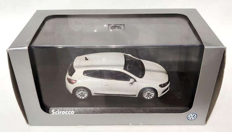 **MINT** 1/43 Dealer Edition Volkswagen Scirocco 2.0 tsi 2009 White (Norev)