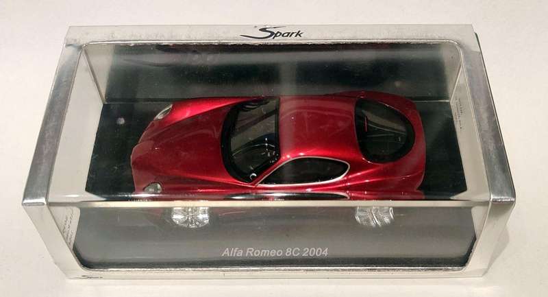 *PRE-LOVED* 1/43 Spark Alfa Romeo 8C 2004 (S0396) - Right Mirror Missing