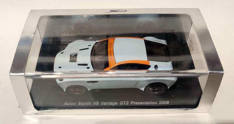 *PRE-LOVED* 1/43 Spark Aston Martin V8 Vantage GT2 Presentation 2008 (S1217) - Left Mirror Missing