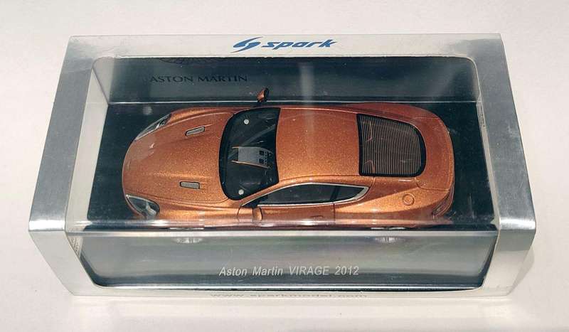 *RARE/NEW* 1/43 Spark Aston Martin Virage 2012 Gold Metallic (S2168)