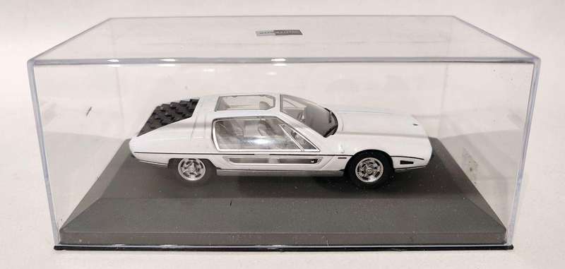 **MINT** 1/43 WhiteBox Lamborghini Marzal White (WB066 - 194613) LE 1,000