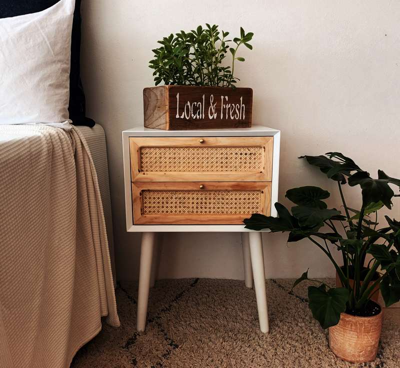 White Rattan Retro Pedestal