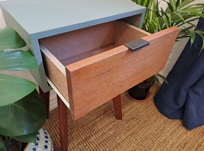 Green Retro Pedestals