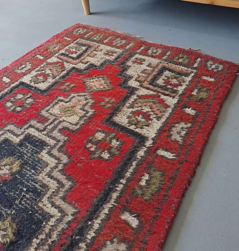 THICK-PILED WOOL HAND-KNOTTED PERSIAN RUNNER CARPET! 2700mm - 730mm
