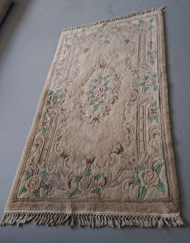 VINTAGE CHINESE HAND-KNOTTED WOOL RUG! 1620mm - 890mm
