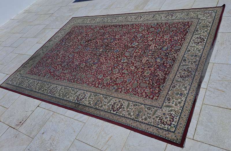 LARGE MACHINE MADE PERSIAN CARPET! 3m by 2m *VINTAGE*