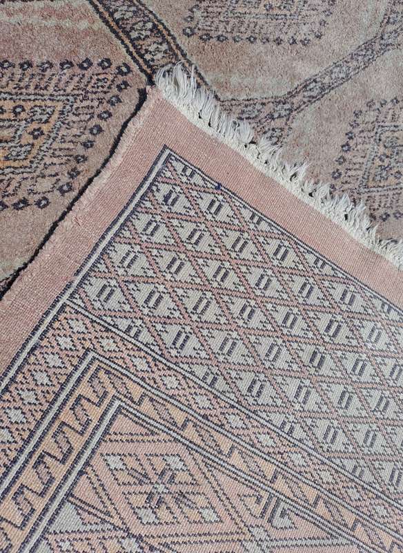 MASSIVE HAND-KNOTTED PERSIAN BOKHARA SIGNED CARPET *2870mm by 1810mm* *FINE WEAVE*