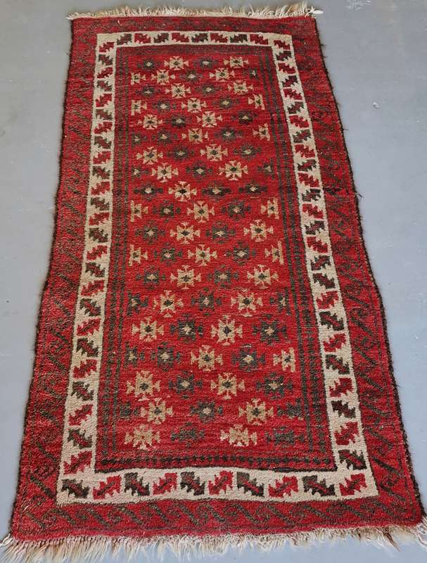 HAND-KNOTTED PERSIAN VINTAGE CARPET! *1660mm - 900mm*