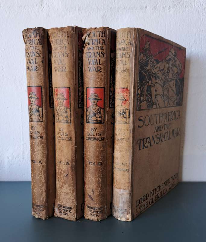 COLLECTION OF 4 1900 ANTIQUE BOOKS ON THE SOUTH AFRICA AND THE TRANSVAAL WAR