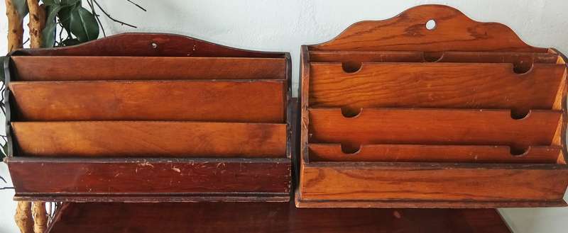 SET OF VINTAGE WOODEN LETTER HOLDERS