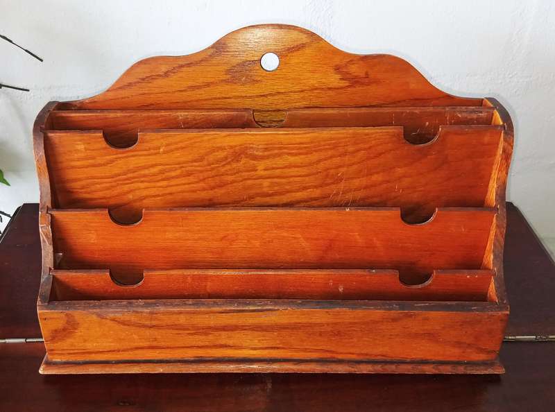 SET OF VINTAGE WOODEN LETTER HOLDERS