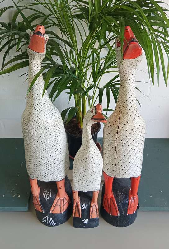 3 X LARGE HAND-CARVED AND PAINTED ITALIAN WOODEN DUCKS! *SELLS FOR $100 EACH OVERSEAS*