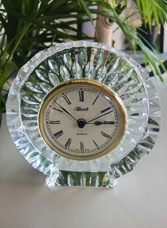 'QUARTZ CLOCK, SIGNED BRASS BOWL, NEDERBURG THERMOMETRE/HYGROMETRE.