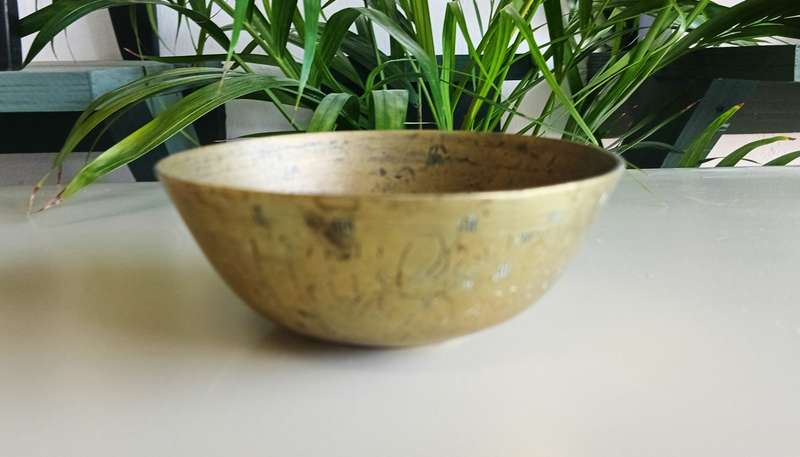 'QUARTZ CLOCK, SIGNED BRASS BOWL, NEDERBURG THERMOMETRE/HYGROMETRE.