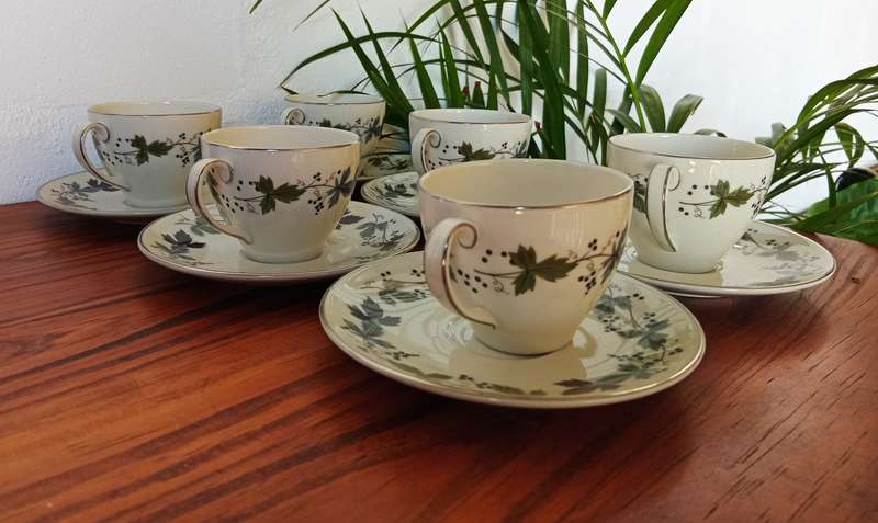 VINTAGE ROYAL DOULTON HIGH TEA SET!