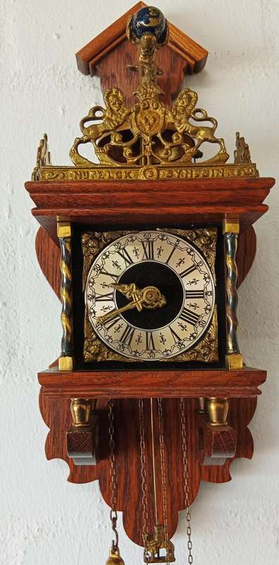 VINTAGE ZAANS DUTCH WALL CLOCK