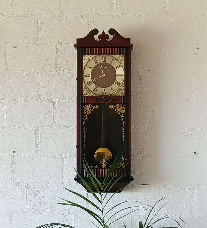 GORGEOUS RHYTHM 30 WALL CLOCK WITH PENDULUM
