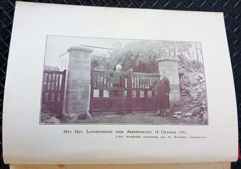 COLLECTION OF VINTAGE ''VERSAMELDE WERKE'' BOOKS BY CJ LANGENHOVEN FROM 1940