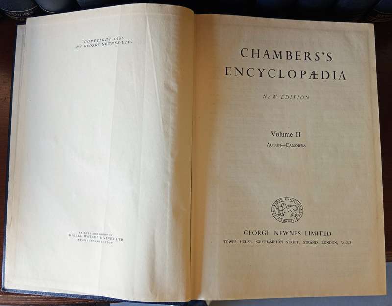 VINTAGE COLLECTION OF CHAMBERS ENCYCLOPAEDIA VOLUME 1-15 Circa 1950