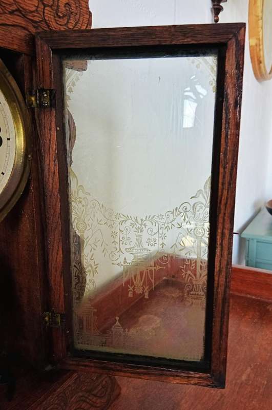 STUNNING ANTIQUE NEW HAVEN MERCHANT OAK MANTEL CLOCK *HIGHLY COLLECTABLE*
