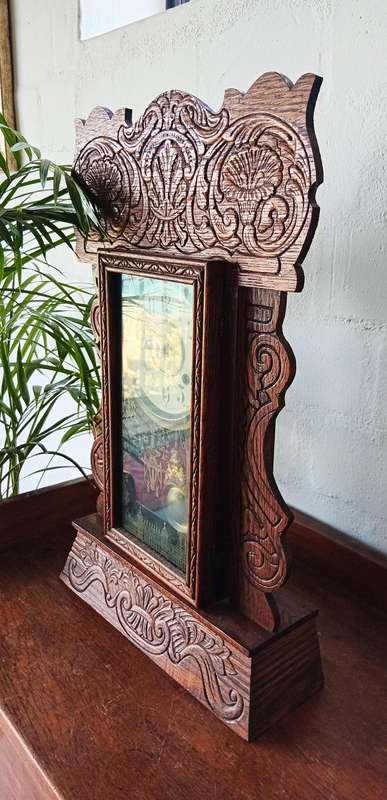 STUNNING ANTIQUE NEW HAVEN MERCHANT OAK MANTEL CLOCK *HIGHLY COLLECTABLE*