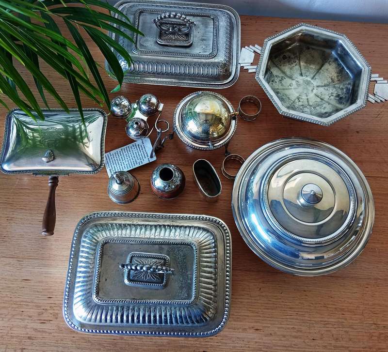 STUNNING VINTAGE COLLECTION OF SILVER PLATED WARE