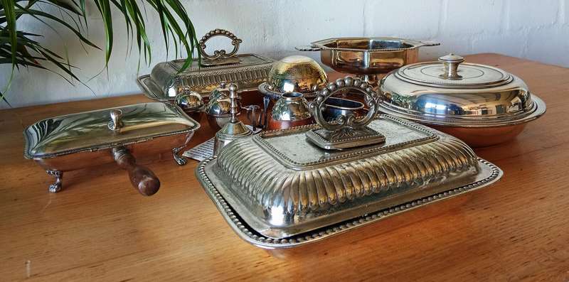 STUNNING VINTAGE COLLECTION OF SILVER PLATED WARE