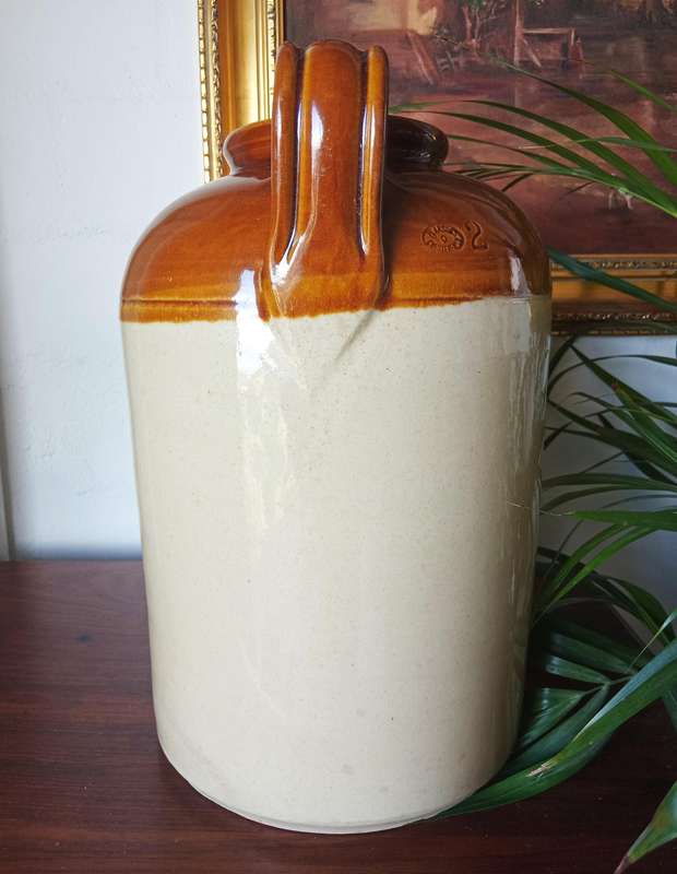 RARE VINTAGE PEARSON CHESTERFIELD 2 FLAGON WITH INSCRIPTION*HIGHLY COLLECTABLE*