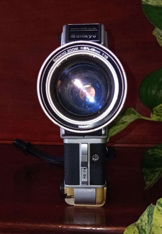 VINTAGE SANKYO ZOOM SUPER CM 600 HOME VIDEO CAMERA Circa 1969