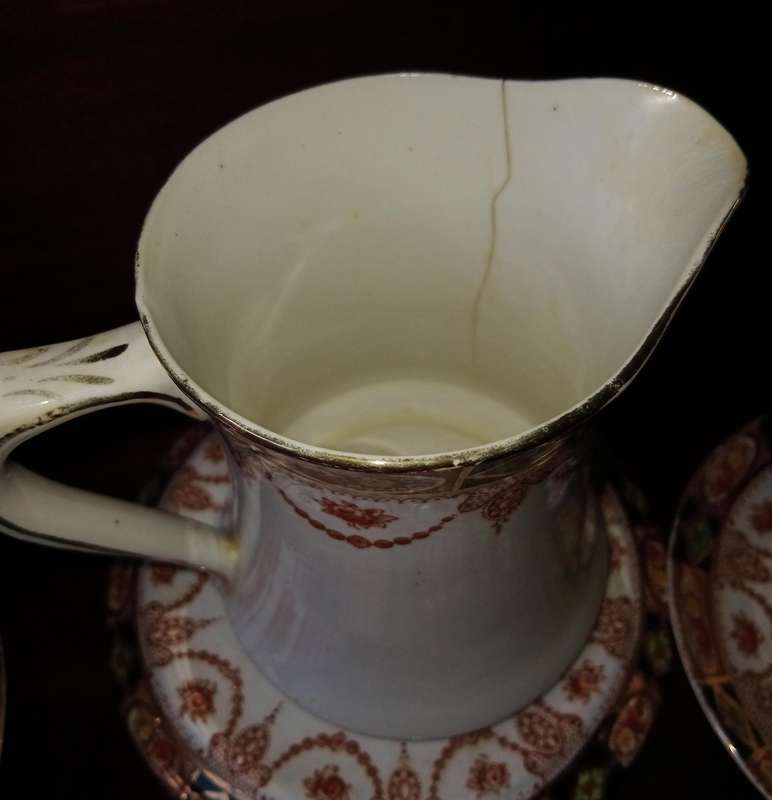 23 PIECE ROYAL ALBERT TEA-SET *BEAUTIFUL SET*