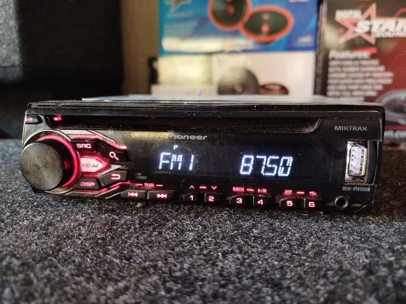 Pioneer Single Din Car Media Player with USB/AUX (DEH-X1850UB) - CD Not Working