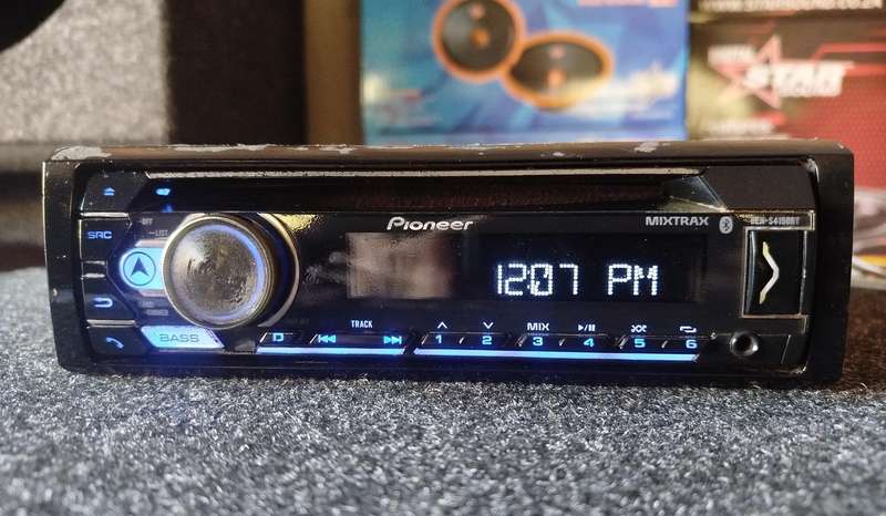 Pioneer Single Din Car Media Player with USB/BT/AUX/CD/MP3 (DEH-S4150BT)