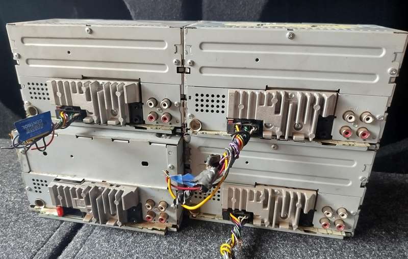 *One Bid for All 4* Pioneer Double Din Head Units - Faulty - For Parts/Spares