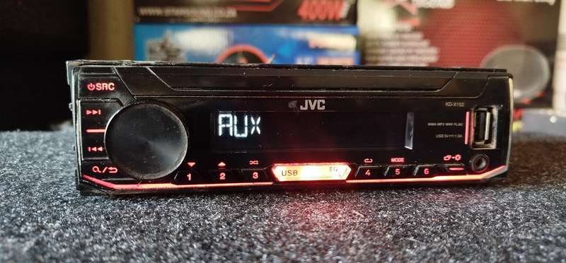 JVC Single Din Car Media Player with USB/AUX (KD-X152)