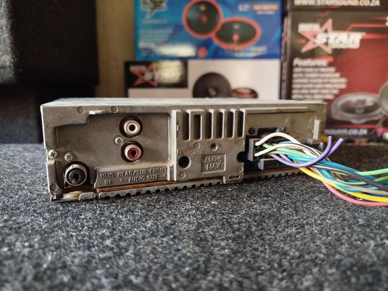 Sony Single Din Car Media Player with AUX/CD (CDX-GT232)