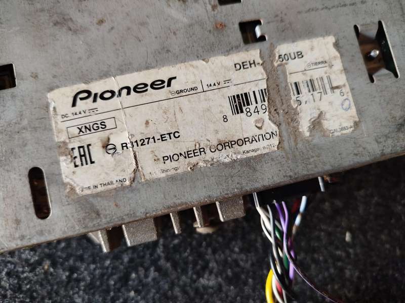 Pioneer Single Din Car Media Player with USB/AUX (DXT-X1669UB) - CD Not Working