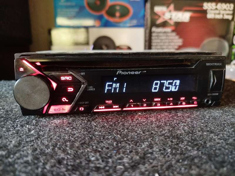 Pioneer Single Din Car Media Player with USB/AUX/CD (DEH-S1050UB)