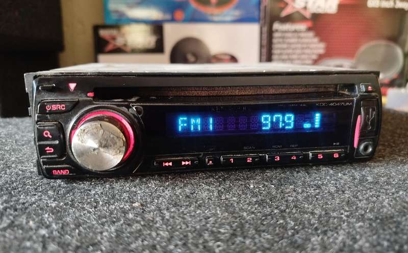 Kenwood Single Din Car Media Player with USB/AUX (KDC-4047URM) - CD Not Working