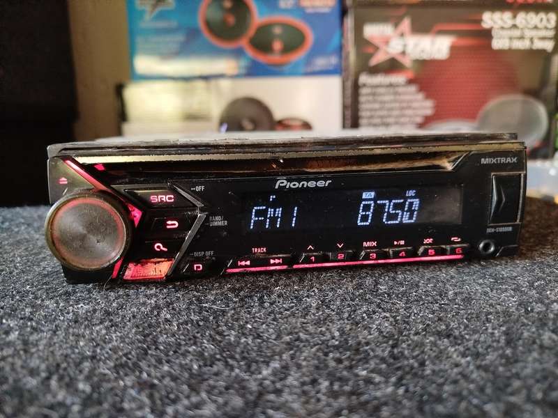 Pioneer Single Din Car Media Player with USB/AUX (DEH-S1050UB) - CD Not Working