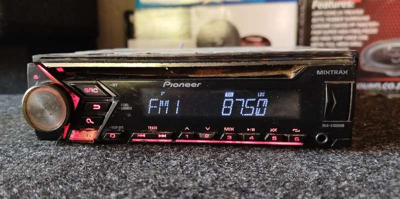 Pioneer Single Din Car Media Player with USB/AUX (DEH-S1050UB) - CD Not Working
