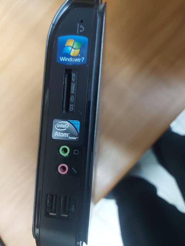 Acer Small form factor mini PC AR5B91 and 20' DELL Screen