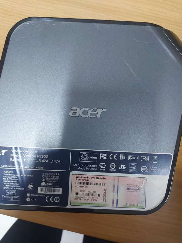 Acer Small form factor mini PC AR5B91 and 20' DELL Screen