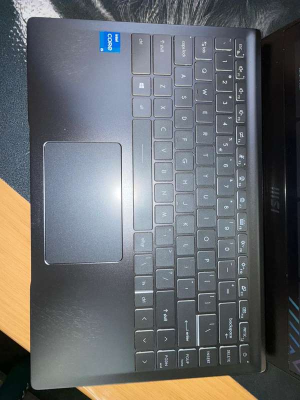 MSI Modern 14 B11MOU - Intel i5-1155G7 @ 2.50GHZ - Going for R 12000 new