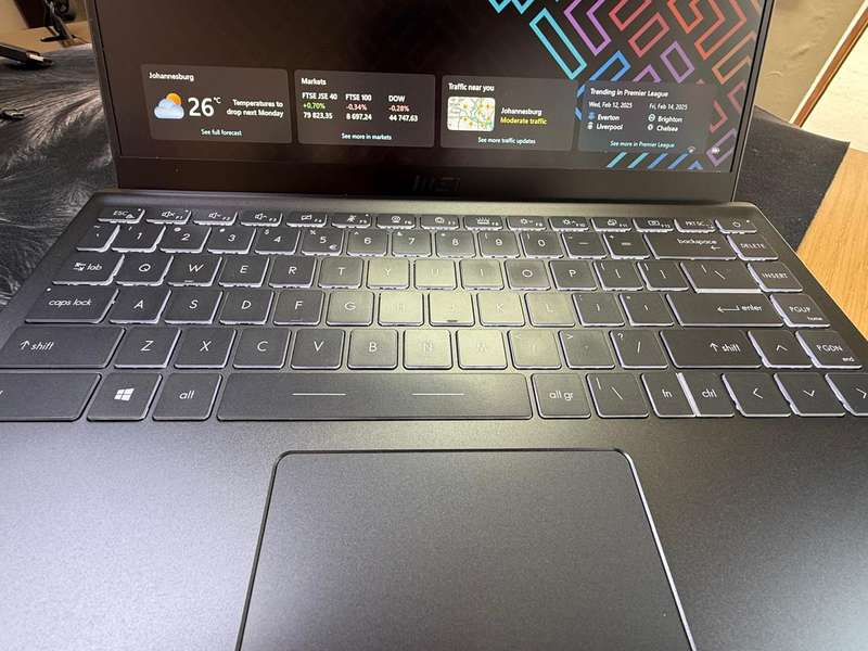 MSI Modern 14 B11MOU - Intel i5-1155G7 @ 2.50GHZ - Going for R 12000 new