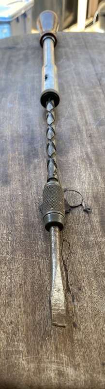 VINTAGE SCREW DRIVER