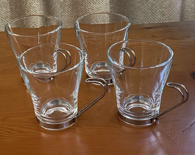 GLASS TEA CUPS