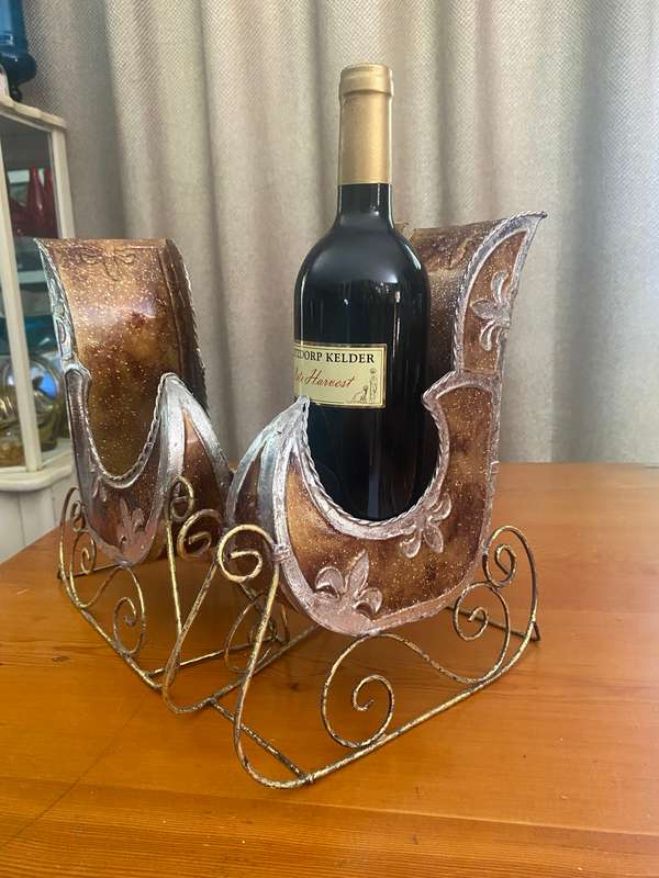CHRISTMAS SLEIGH , TABLE ORNAMENTS